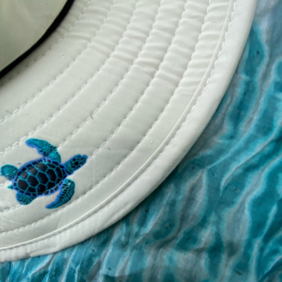 Sunday Afternoons Bucket Hat - Picture 4 of 6